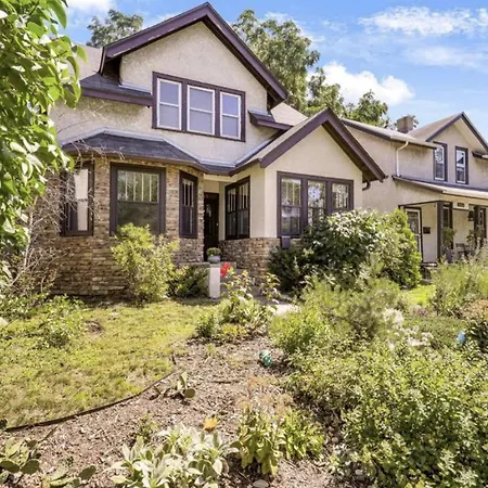 Lyndale Pleasant Getaway Villa